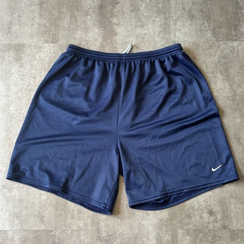 VTG Nike Athletic Shorts Men’s Large Navy Blue